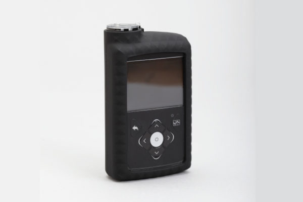 Silikonska zaštitna navlaka za MiniMed™ 640G inzulinsku pumpu crna