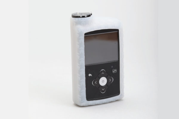 Silikonska zaštitna navlaka za MiniMed™ 640G inzulinsku pumpu prozirna